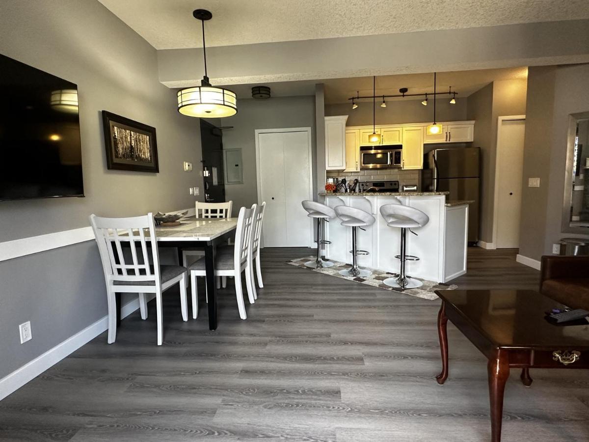 Luxury Two Queen Beds Condo - Grande Rockies Resort Indoor Parking Pool Hot Tub Gym Canmore Bagian luar foto